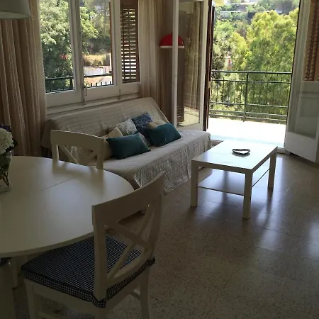 Soleado A 300 Mts De La Playa Lloret de Mar